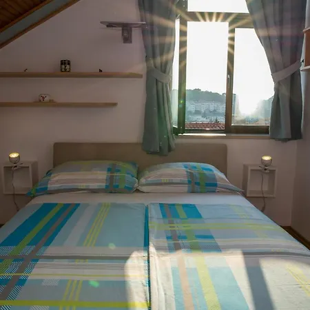 Nest * דוברובניק